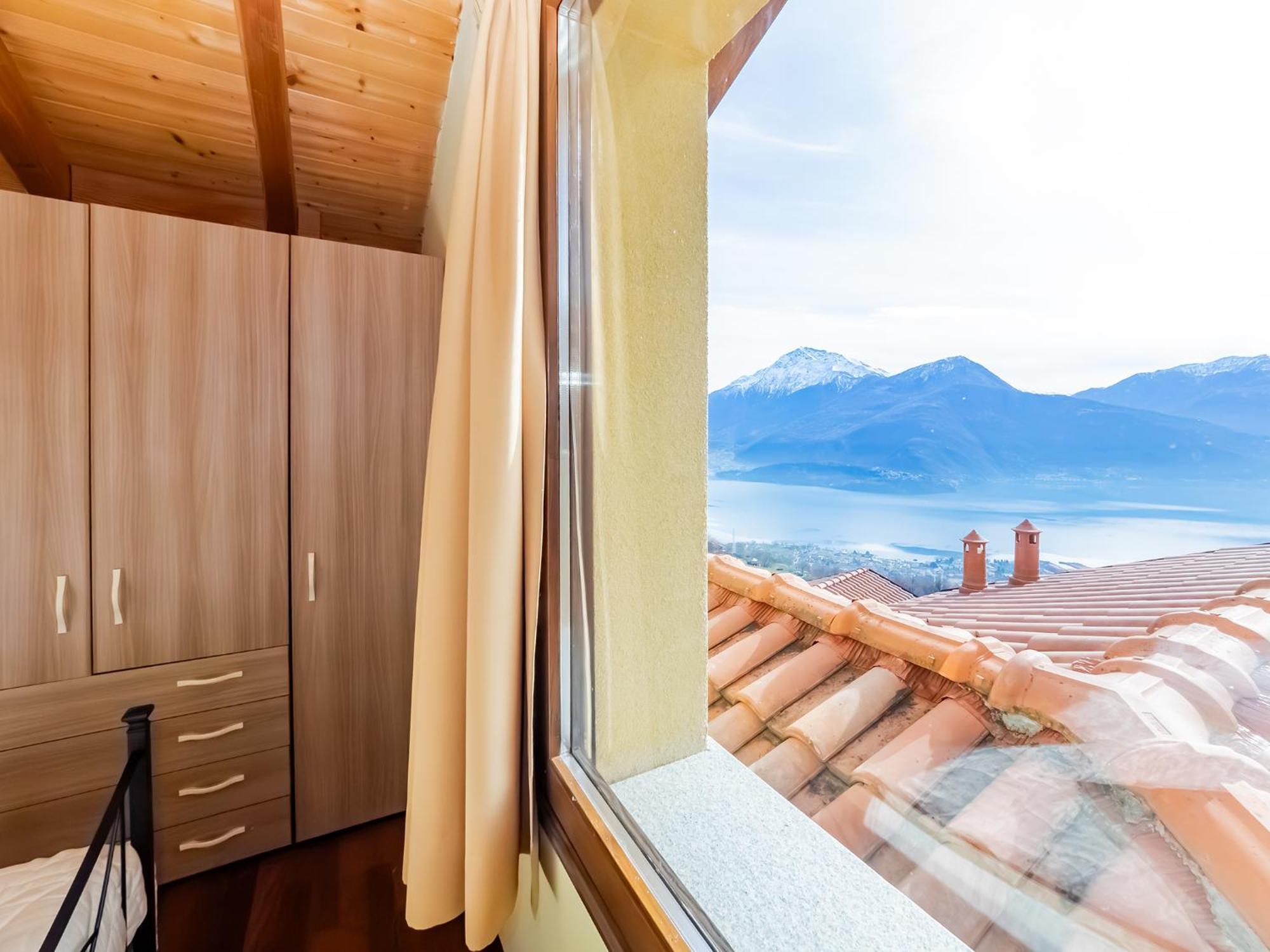 Апартаменты Rododendro House Relax Morbio Экстерьер фото