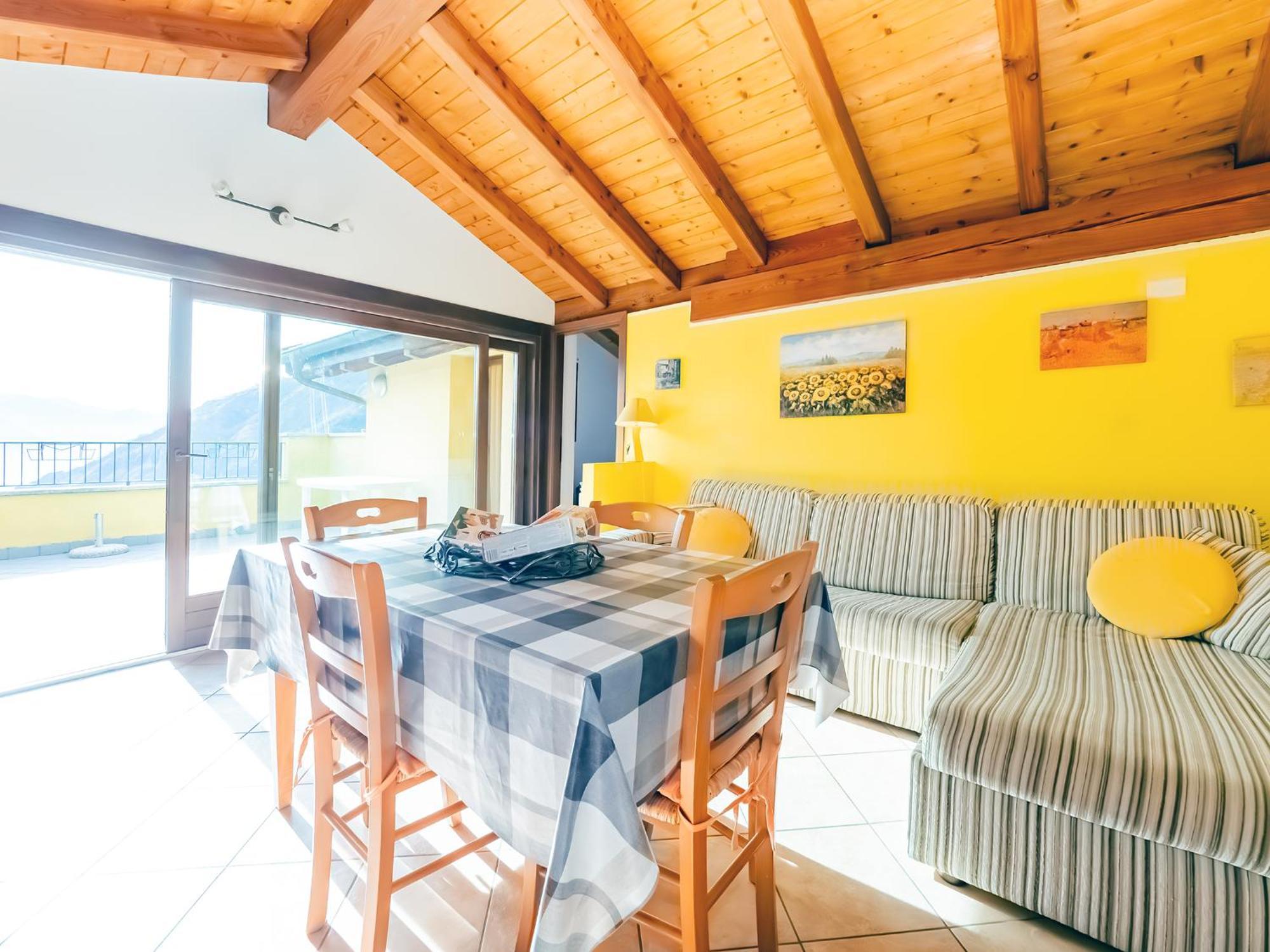 Апартаменты Rododendro House Relax Morbio Экстерьер фото